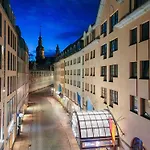 Hilton An Der Frauenkirche Hotel 4*