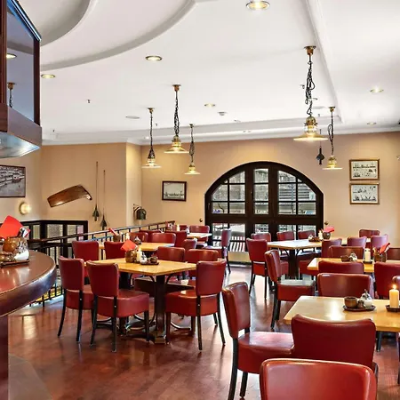 Hilton 4* Dresden