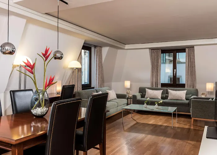 Ξενοδοχείο Hilton An Der Frauenkirche 4*