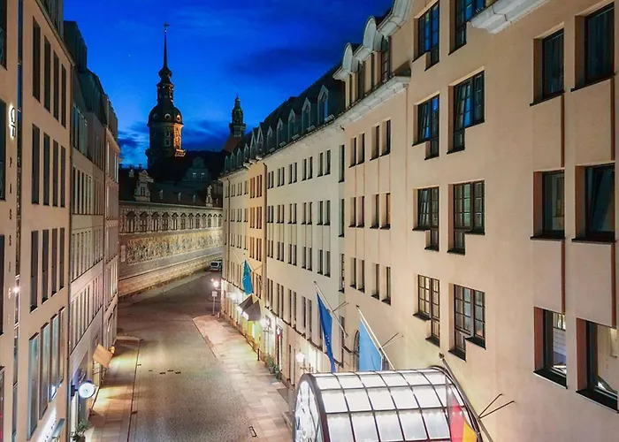 Hilton An Der Frauenkirche Ξενοδοχείο 4*