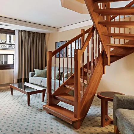 Otel Hilton An Der Frauenkirche 4*