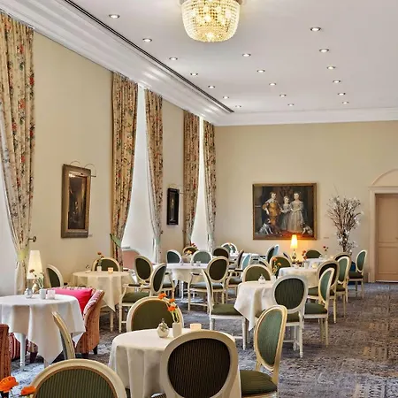 Отель Hilton An Der Frauenkirche