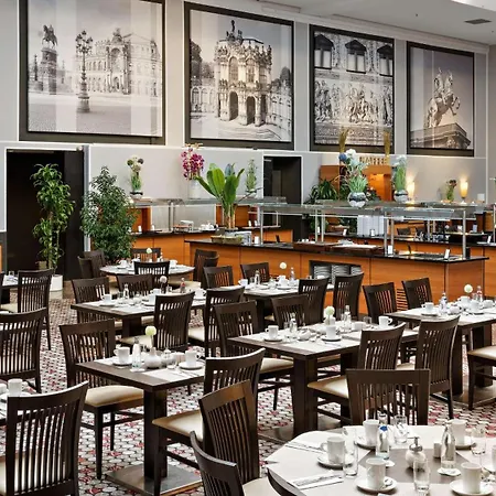 Hilton An Der Frauenkirche 4* Дрезден