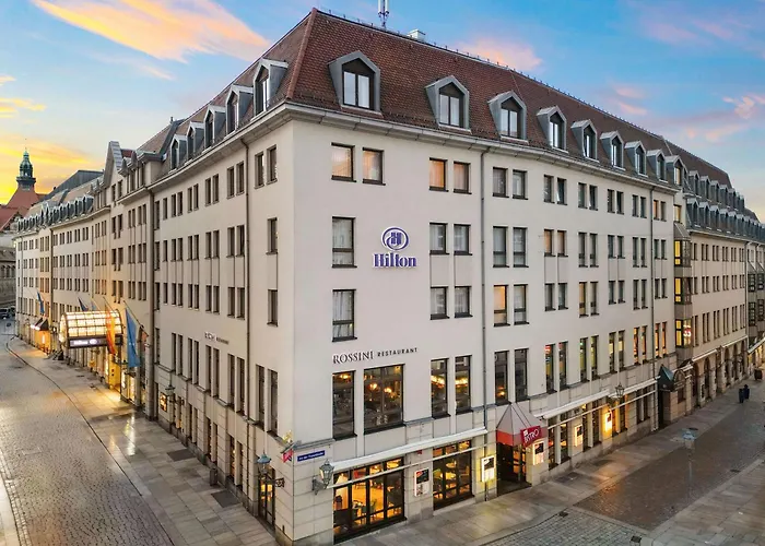 Отель Hilton An Der Frauenkirche Дрезден