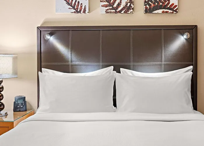 Hilton An Der Frauenkirche 4*