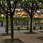מלון Hilton An Der Frauenkirche 4*