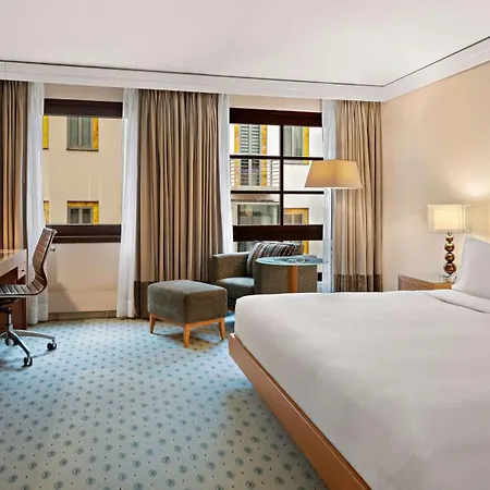 Отель Hilton An Der Frauenkirche